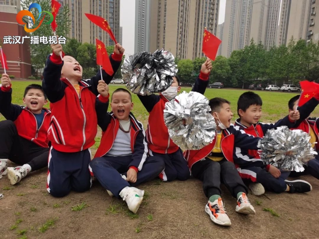 中国女足晋级奥运会，汉阳的铿锵小玫瑰们坐不住了