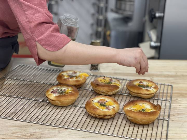 直播杭州|直播市井烟火,看见你我生活,十家小店今天授牌成为小时直播点