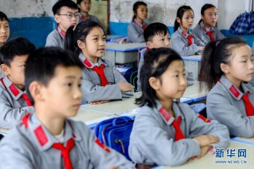 传承红色基因寻访家乡变化,红色基因红军小学