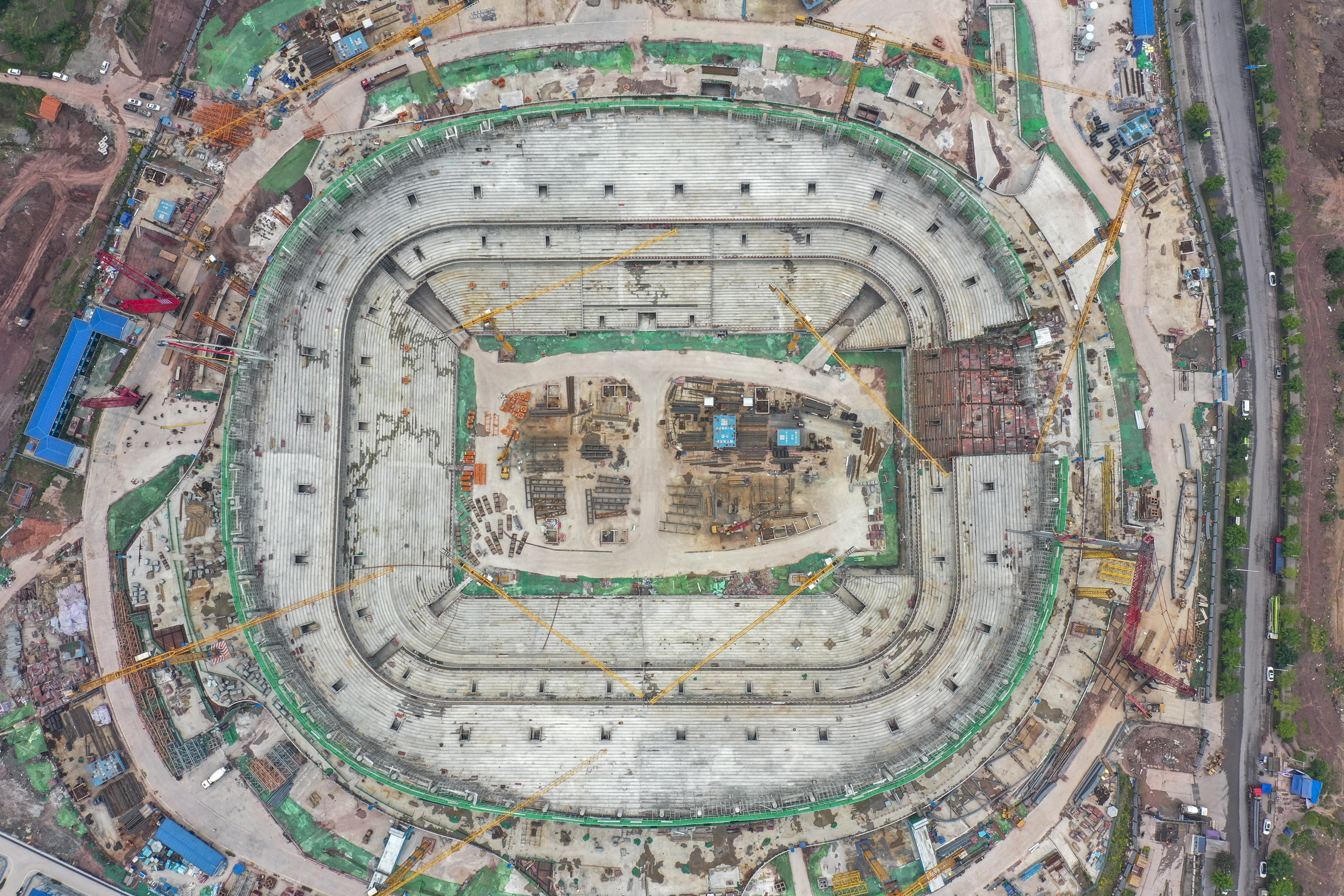 重庆龙兴足球场最新进度,重庆龙兴足球场钢结构施工