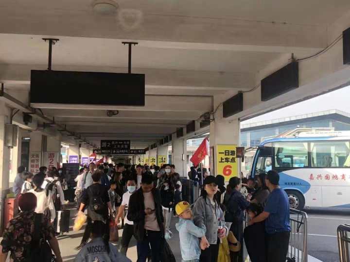 假期旅游火爆,春节租车市场火爆