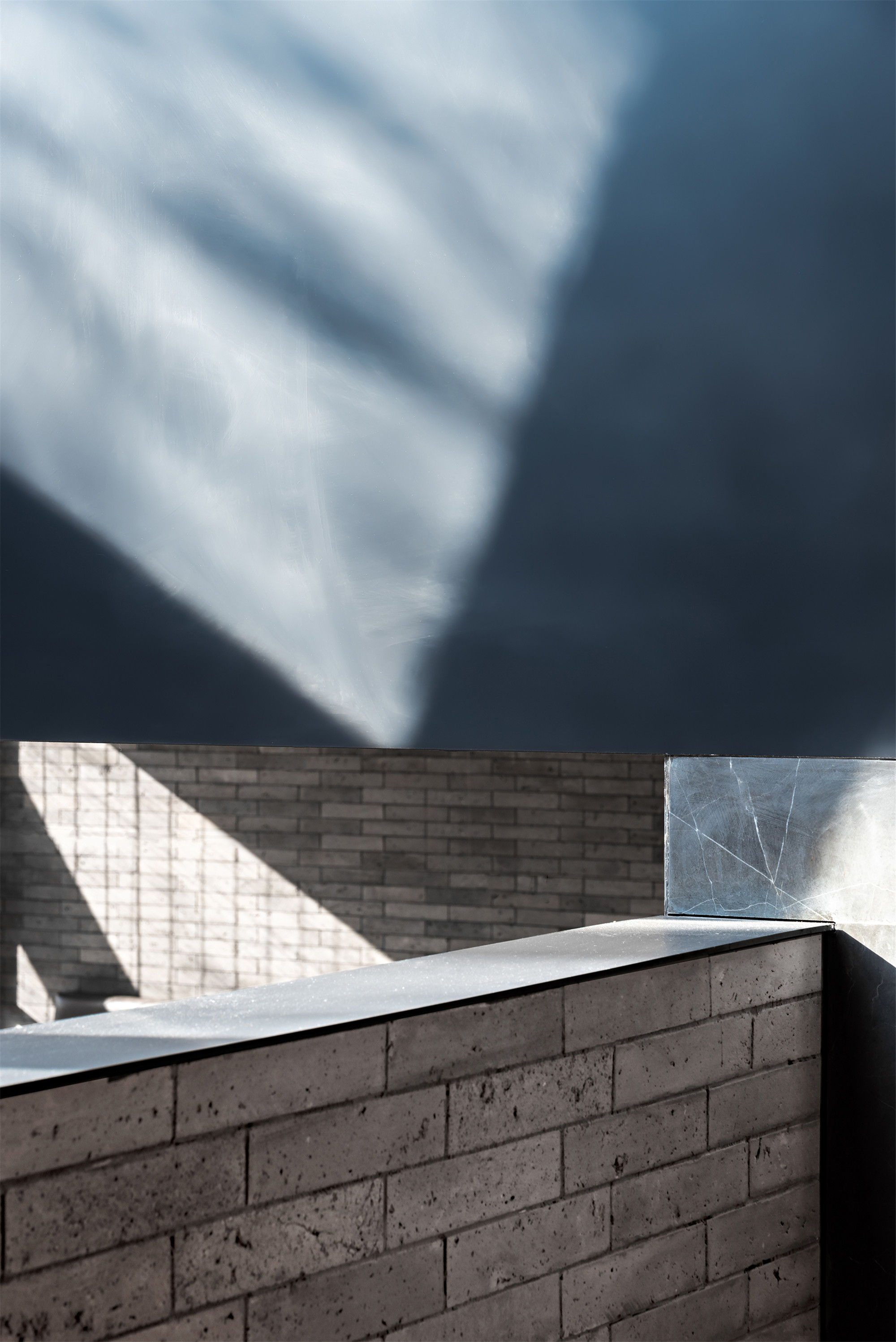 IN.X屋里门外|胡大总店改造