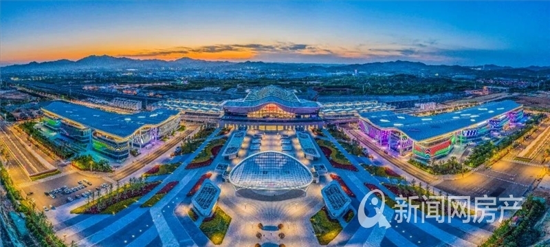 首付3万起！西站旁金地自在城90㎡宝藏三居来袭