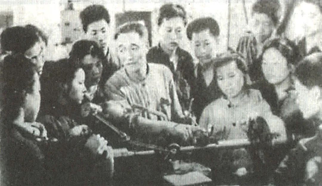 好飒,好飒巾帼不让须眉