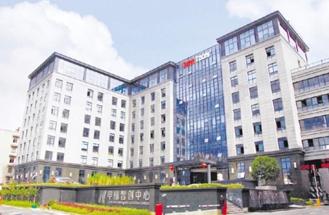 涓浗绔圭瑳涔嬩埂浣欐澀涓嘲鐩存挱,浣欐澀涓嘲绔圭瑳