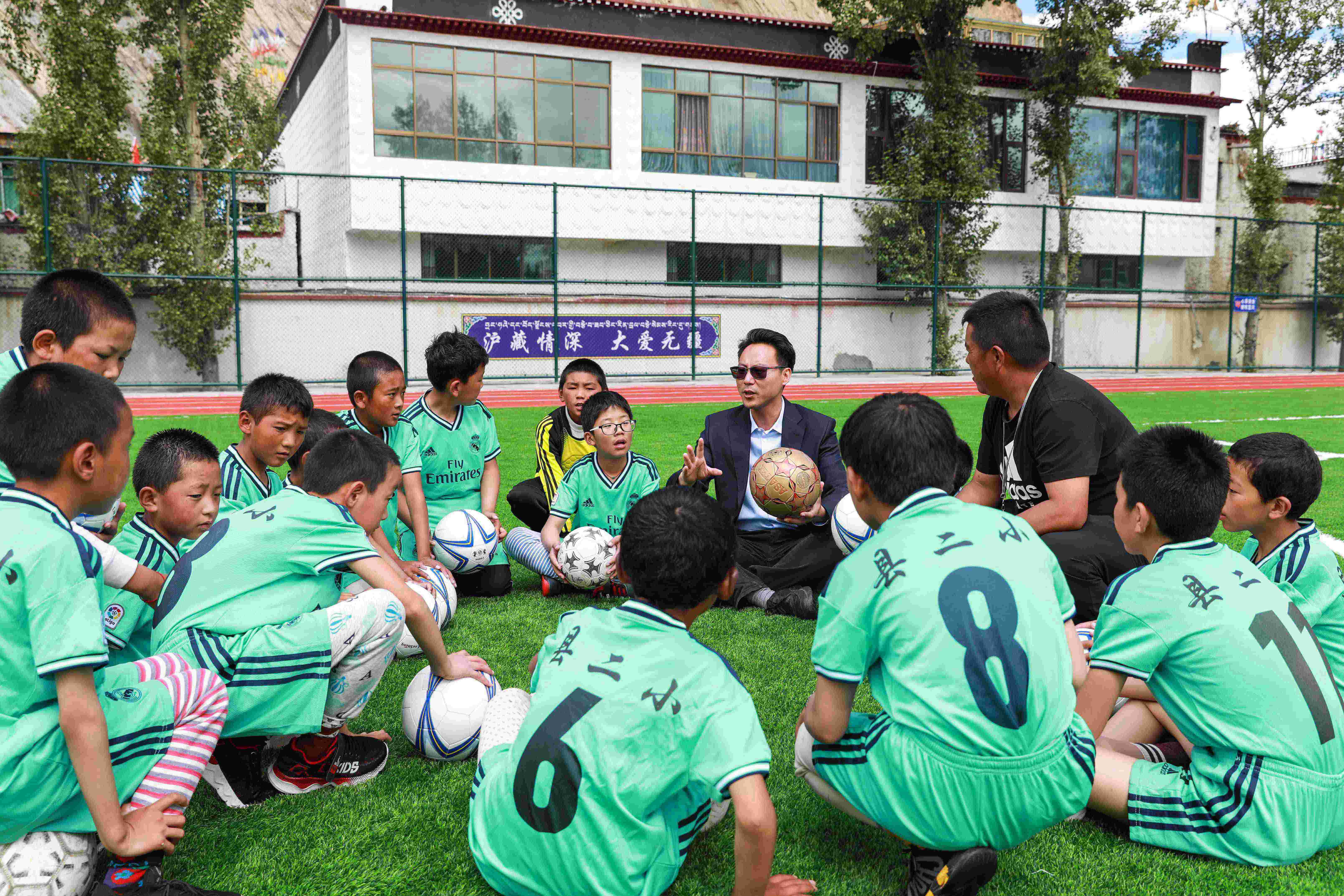 雪域礼赞⑤李擎昊：以“美育+科创”开创2.0版教育援藏