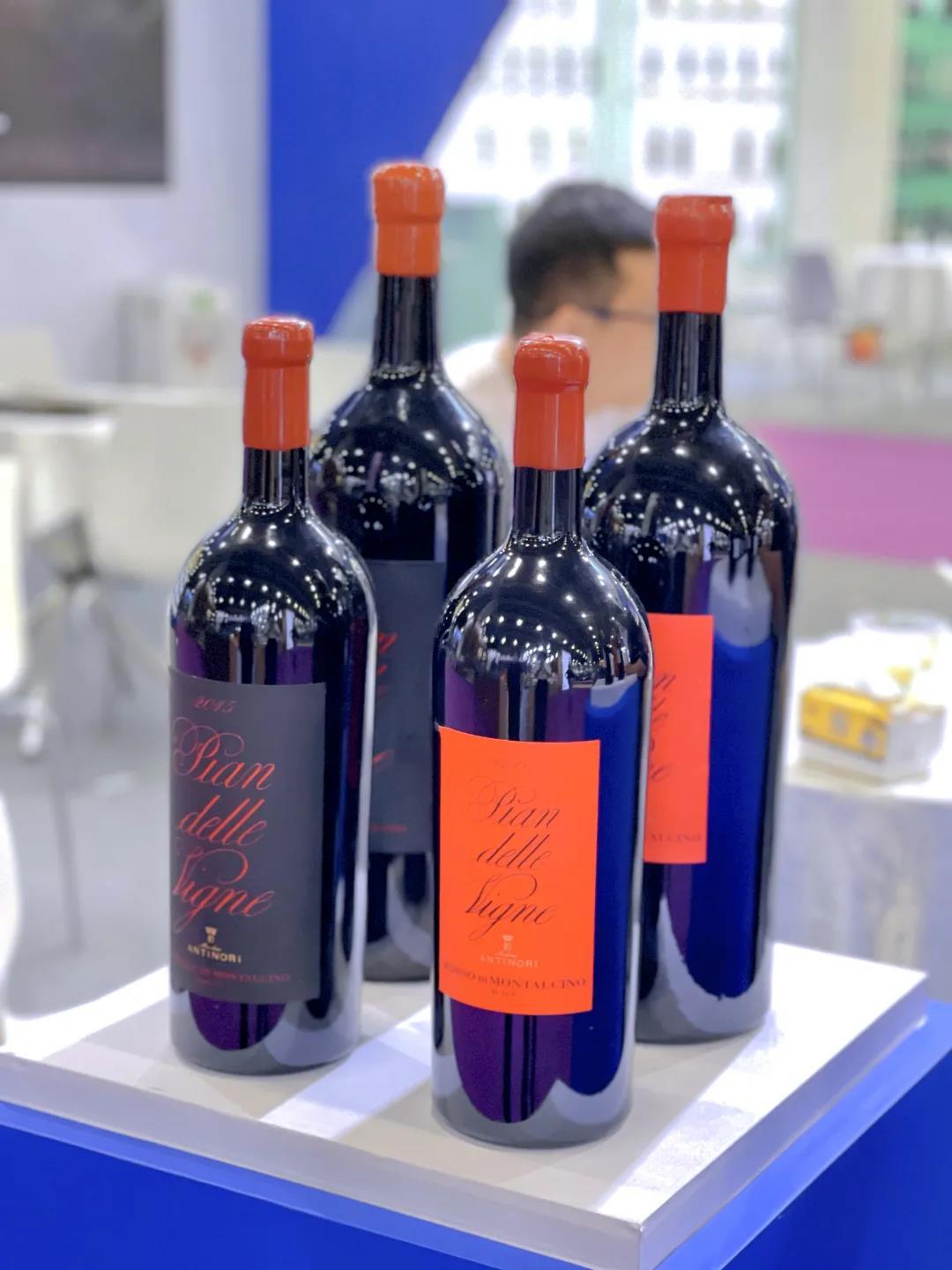 山寨酒怎么辨别假酒,怎么看国外假酒和真酒