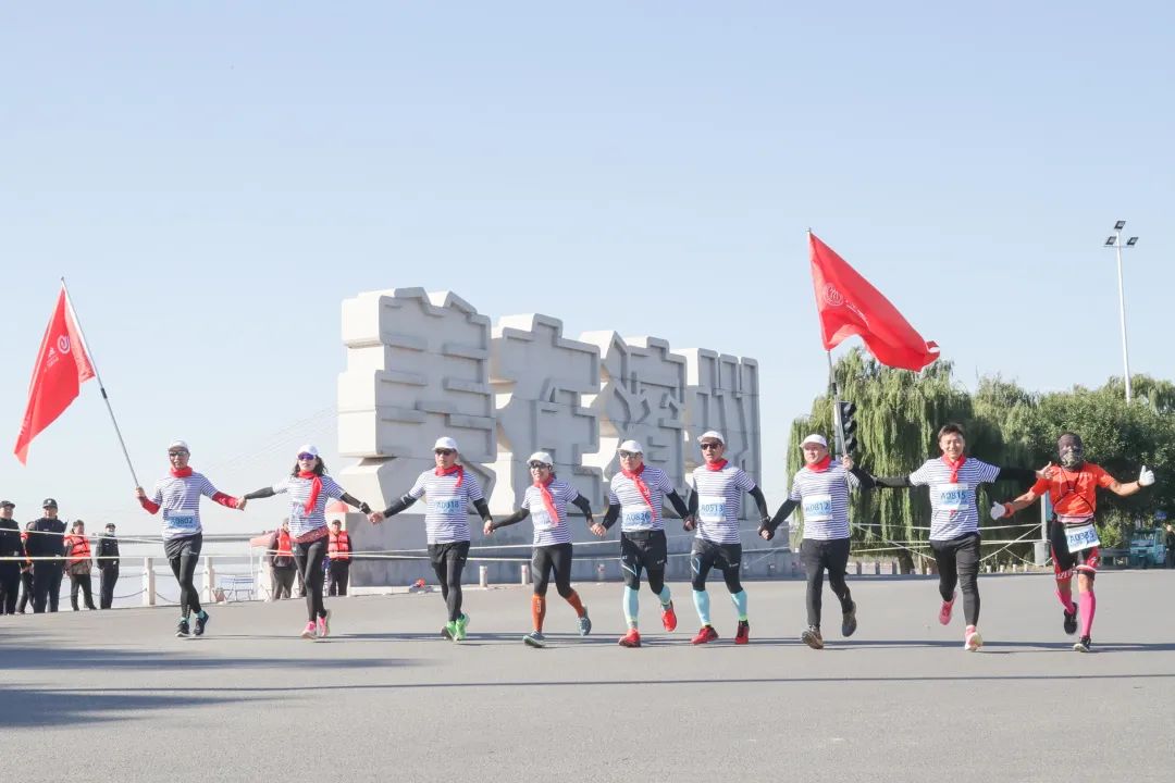 滨州黄河国际马拉松比赛,2019滨州黄河风情带马拉松赛开跑