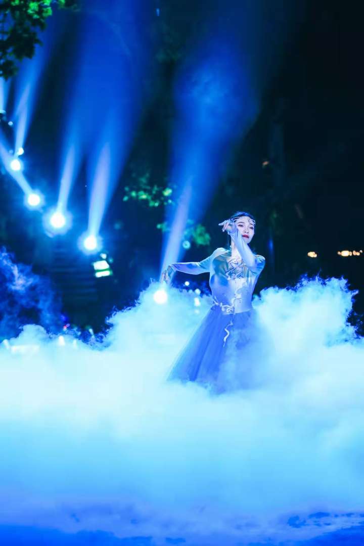 张小泉的九号剪刀,张小泉手工剪刀直播