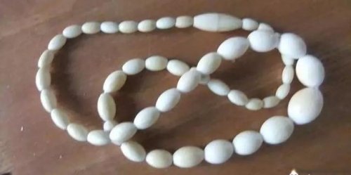 塑料做的文玩是真的吗,文玩白塑料如何辨别真假