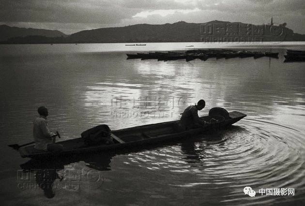 杭州摄影艺术馆,杭州艺术摄影工作室哪家好