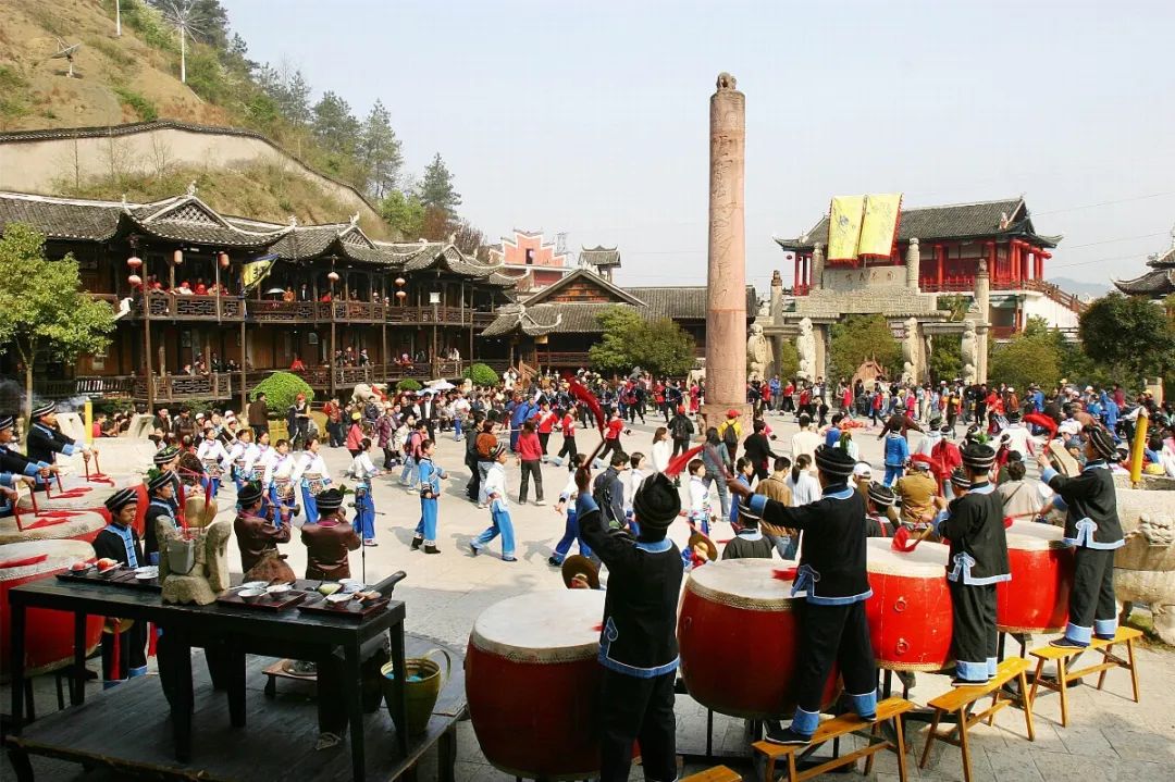 中国56个民族,十四，土家族