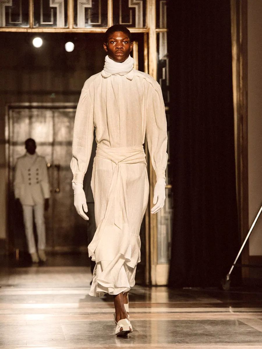 巴黎时装周2020尝鲜视频,巴黎时装周的潮流元素