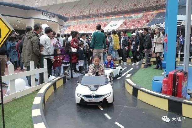 重温鸟巢马术大师赛十年梦之路：赵丽颖林志玲彭于晏现场见证