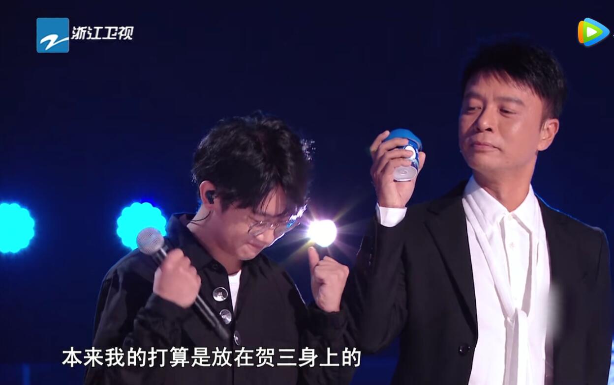 不要再为伍珂玥意难平了！节目调性早已注定了李克勤会放弃她