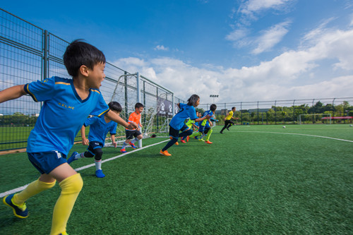 与梦想同行618,昆明青少年足球训练俱乐部