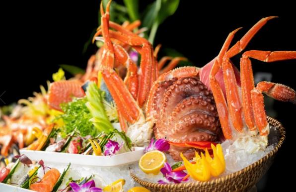 重庆人均100的酒店,重庆希尔顿一大一小自助