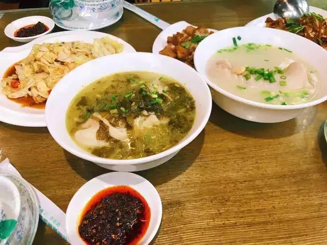 流水的爱情铁打的是什么梗,流水的爱情铁打的友情