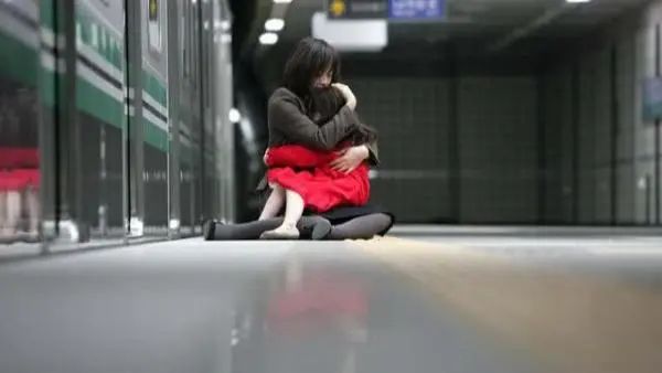 韩国惊悚恐怖电影大全免费观看,恐怖电影高能预警提示