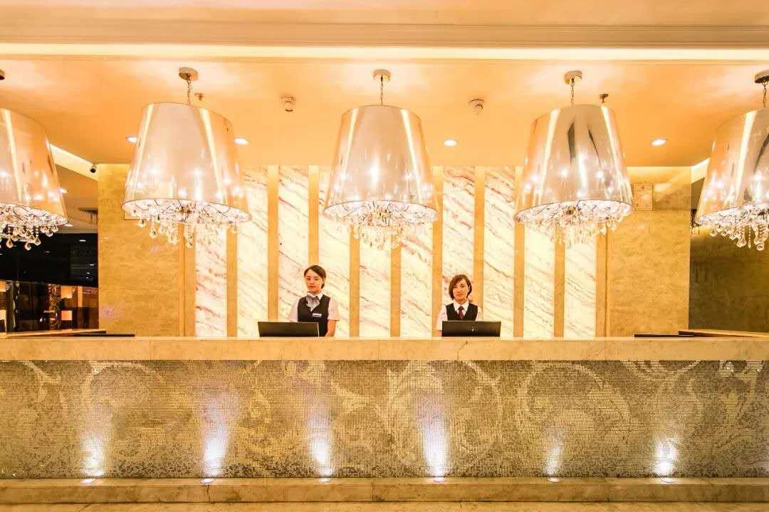 西安19.9元ktv唱歌三小时团购,9.9元ktv团购西安