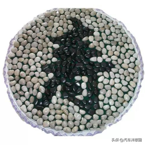 情人节开车接女朋友,情人节堵车女朋友要分手