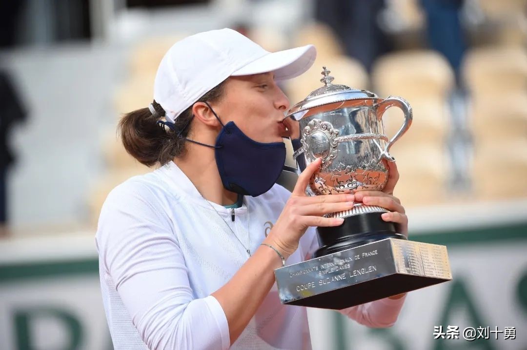 斯瓦泰克获法网冠军,斯瓦泰克当选波兰年度最佳运动员