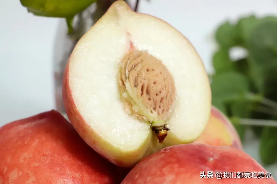 水蜜桃推荐汁水多吃起来很软,爆汁香甜水蜜桃