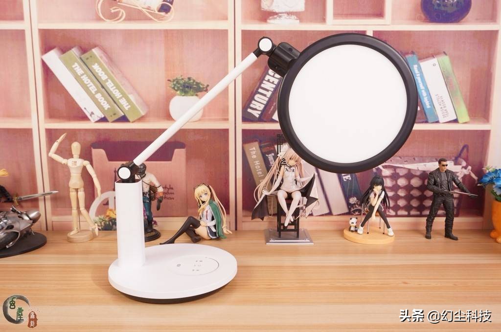 小米lite台灯和华为智选2i,小米充电台灯哪款值得入手