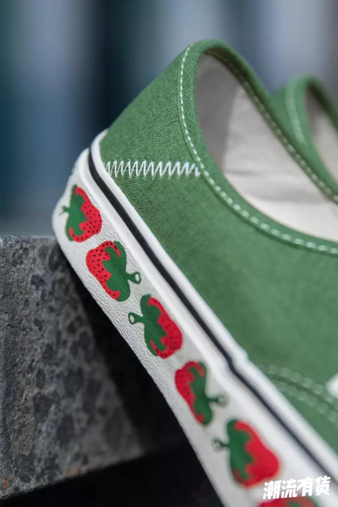 vans小草莓,vans小草莓长恤