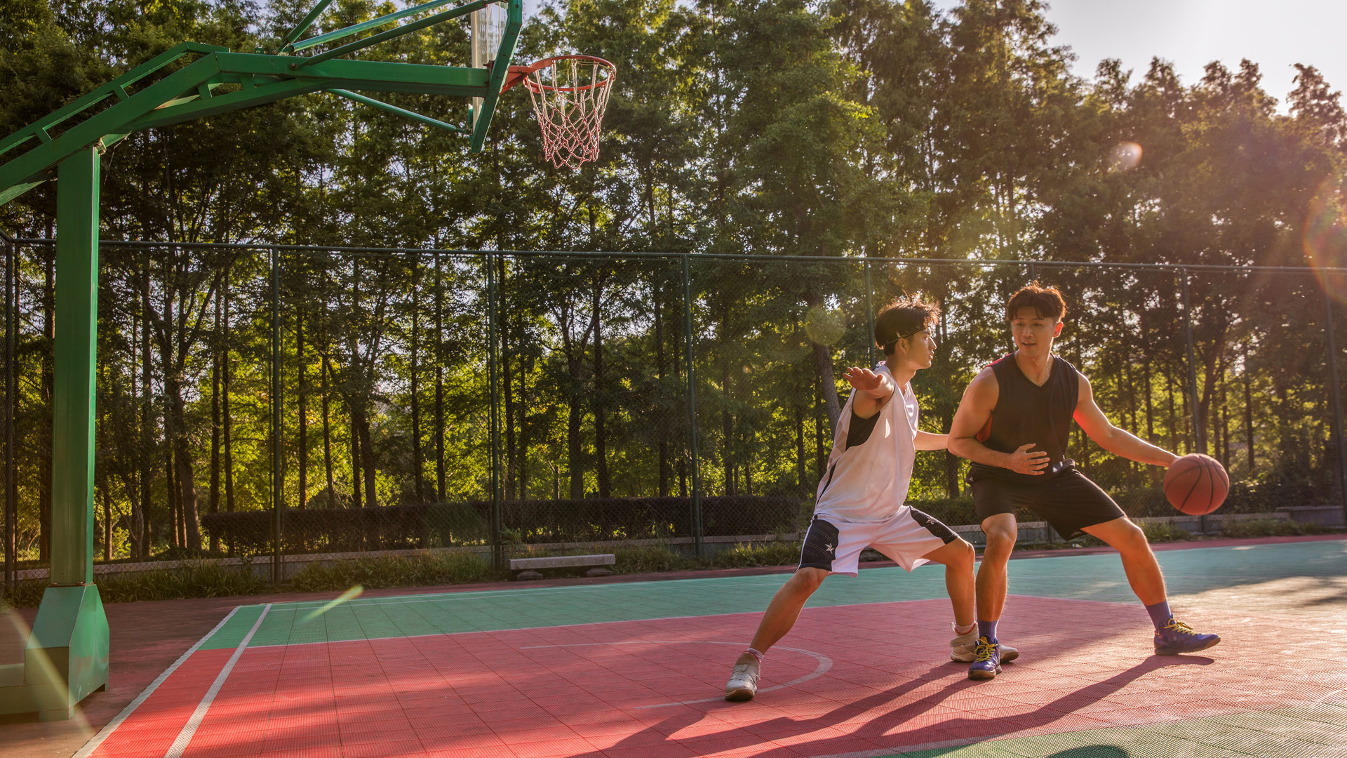 15岁男孩1米6要打生长激素吗,男孩长身高的药
