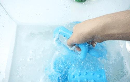 洗澡时搓出泥状物好不好,搓泥搓出来白色的是什么