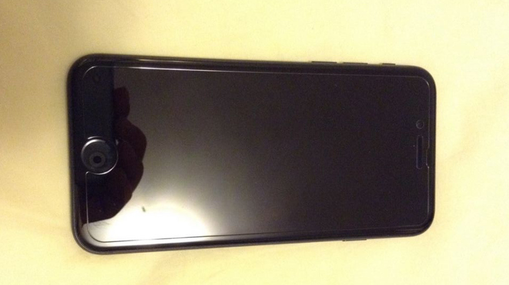 贴膜白边液进屏幕了怎么解决,苹果手机贴膜有白边怎么回事