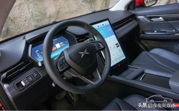 小鹏g3i520g,小鹏g32021款试驾