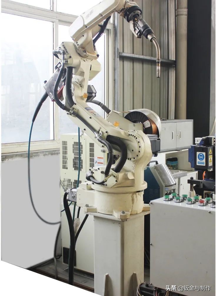 震海钢制办公家具,震海办公家具源头