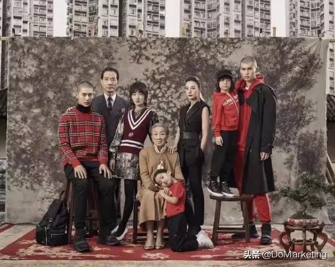 prada走进现实,prada品牌化