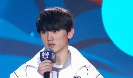 在阿水面前玩德莱文,阿水本命英雄德莱文