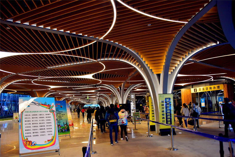 置身于童话中的九寨沟,畅游人间仙境黄龙九寨沟七日游