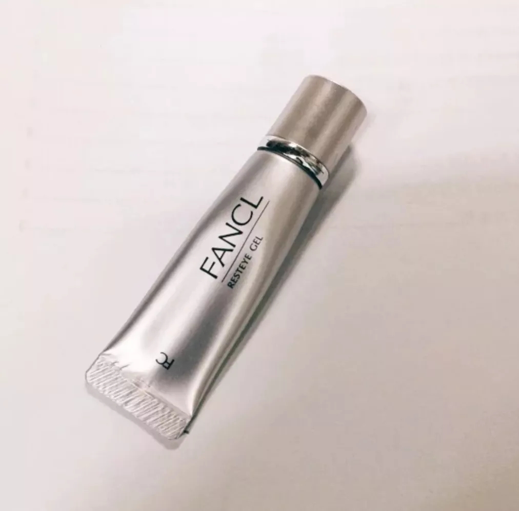 好用的眼霜推荐大牌眼霜怎么用,哪种眼霜好用又实用又有效