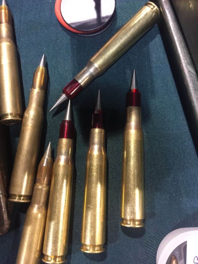 疫情来袭，在美华人纷纷囤枪，选枪是门大学问，听听大佬怎么说？