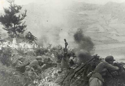 每秒6发炮弹落下，一平方米土地有76发炮弹爆炸，比长津湖更惨烈