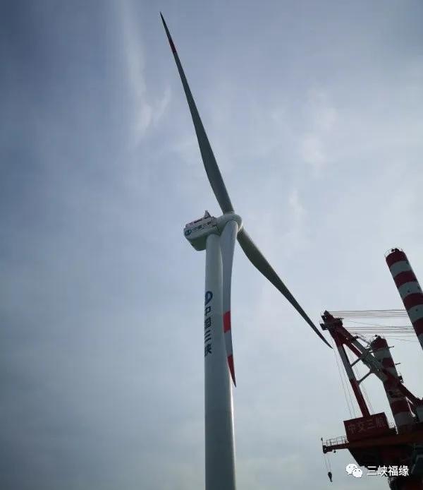 中国最大的海上风电项目,中国最大风电机组