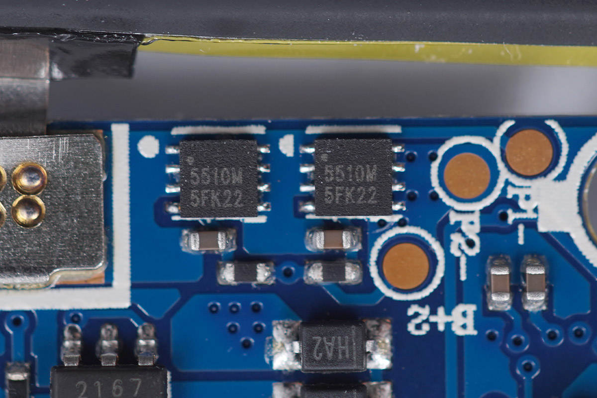 贝尔金磁吸充电宝二代拆解,贝尔金2018无线充电宝测评