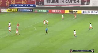 广州恒大2019亚冠杨立瑜进球,恒大对鲁能亚冠点球大战韦世豪