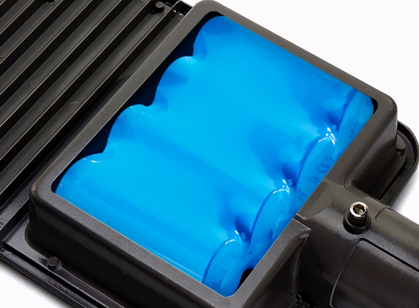 太阳能高亮方形壁灯,高亮太阳能灯室外壁灯