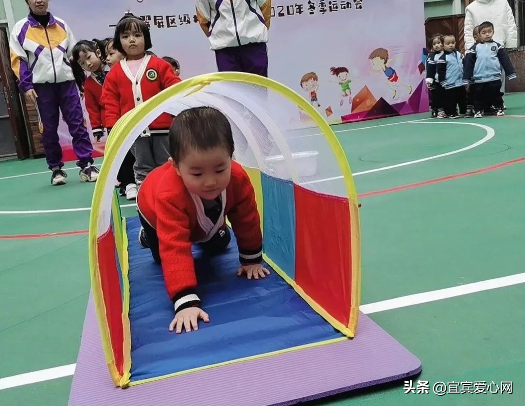 幼儿园乐享春天活动,幼儿园欢乐运动