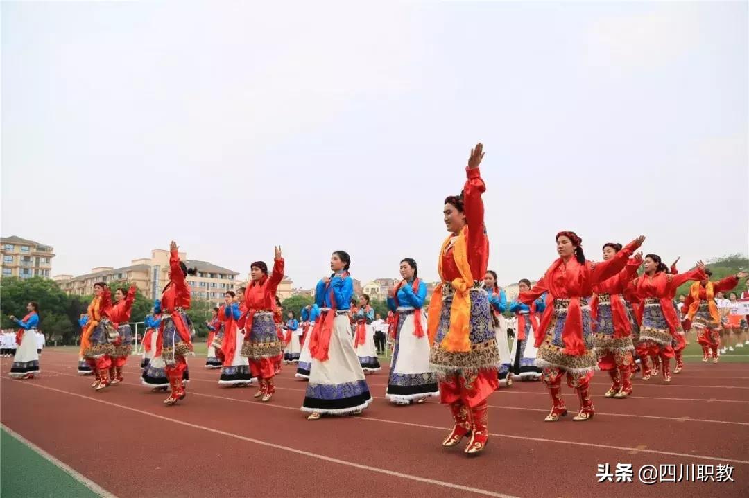 成都这场高校运动会,秀出了四川大学生的精气神!
