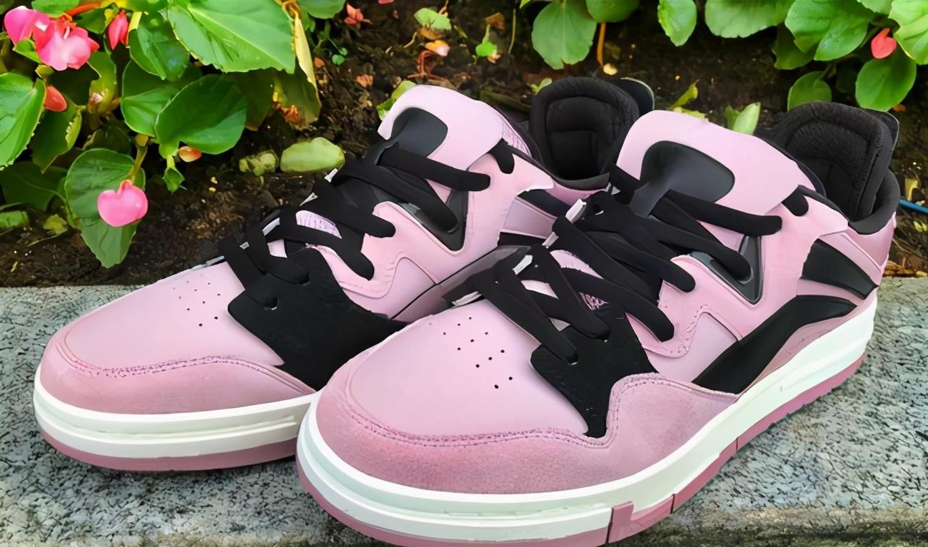 200元的李宁板鞋怎么样,李宁十大高颜值性价比板鞋