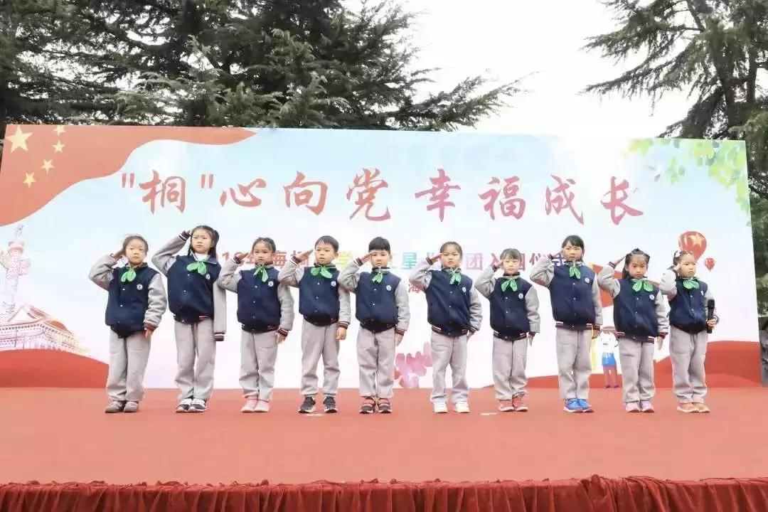 一所强势崛起的公办小学!今年对口地段扩大!户籍要求不高