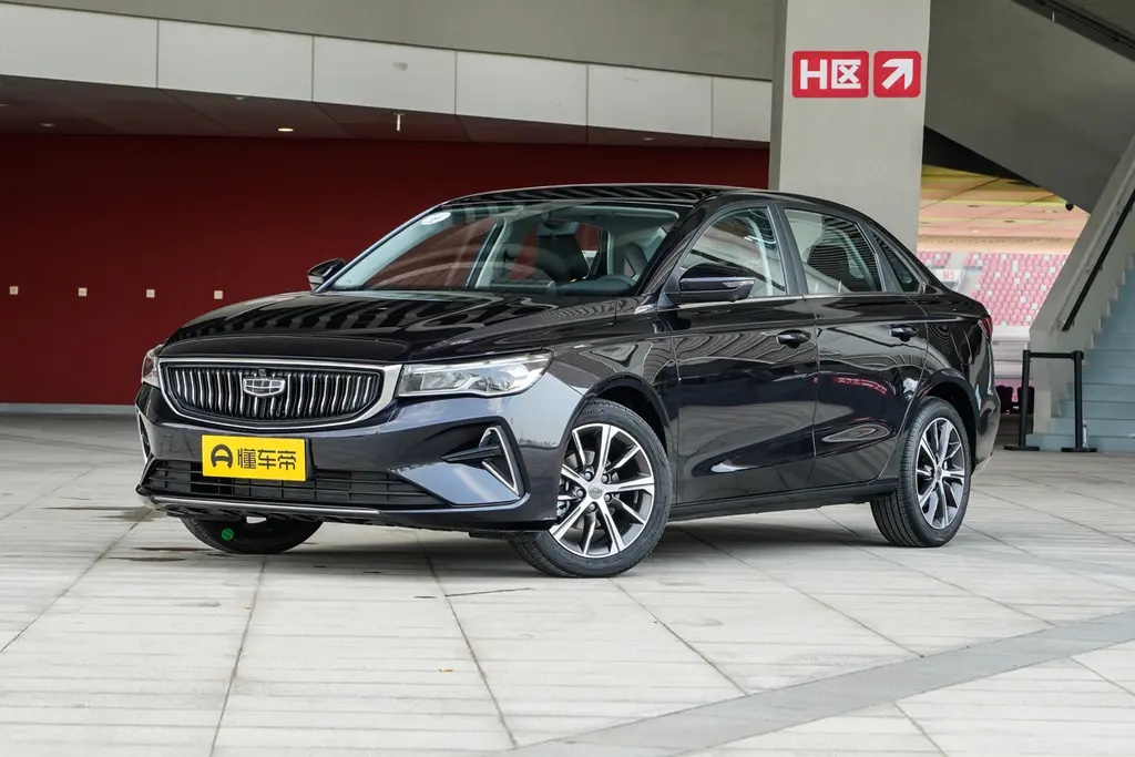 吉利帝豪第四代2023款与缤瑞,吉利星瑞豪华版全款落地价