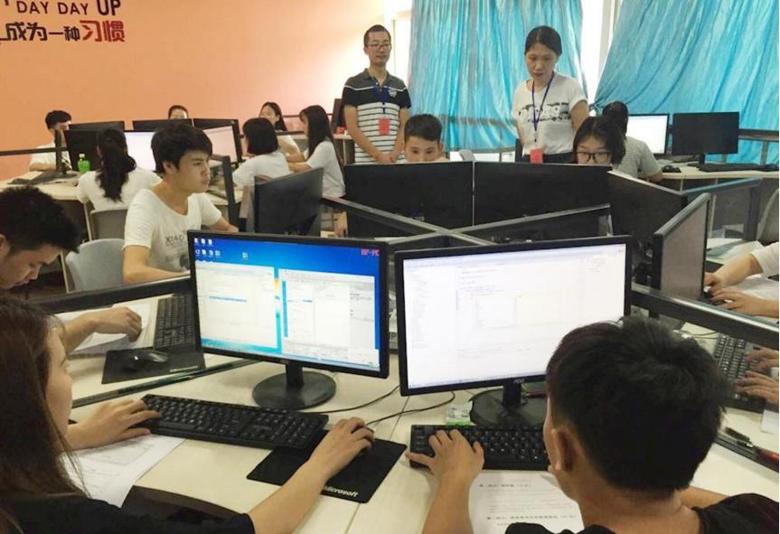 好就业的高薪大学专业排行榜,大学高薪专业排行榜最新